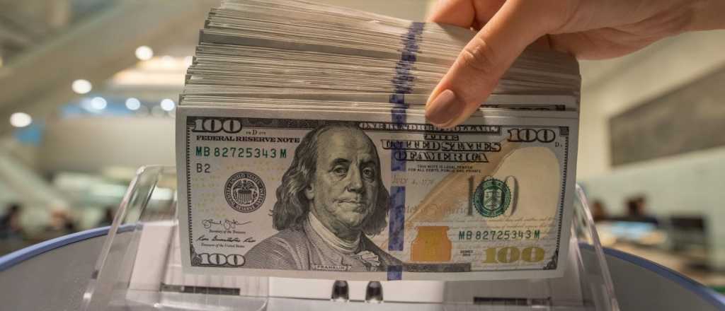 ¿Cuál es el precio estimado del dólar para fin de año?