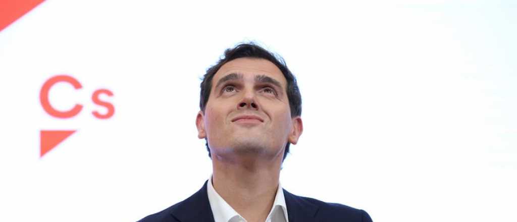 España: el líder de Ciudadanos deja la política tras la debacle electoral