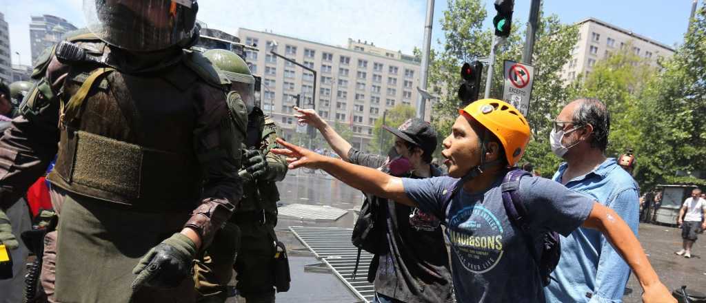 Videos: incidentes en Chile en la jornada de huelga general 