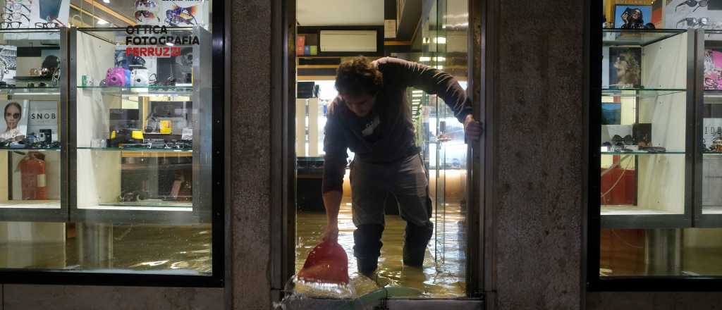 Se hunde Venecia: el agua llega a la basílica de San Marcos