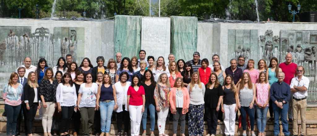 Nuevo bono de puntaje para más de 38 mil docentes de secundaria