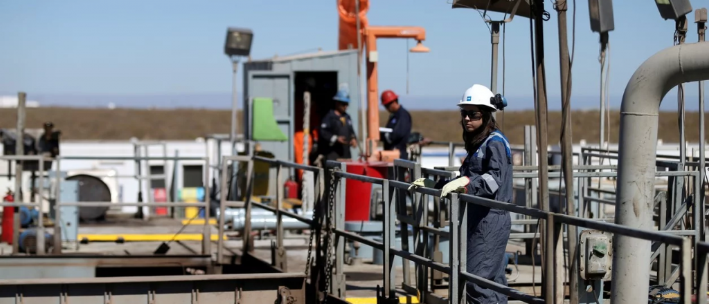 Dos torres de perforación comenzaron a trabajar en Vaca Muerta