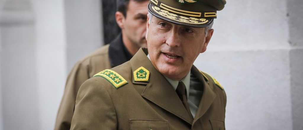 El director de Carabineros de Chile denunció que recibió amenazas por Whatsapp