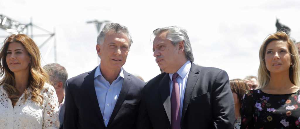 Macri y Alberto compartieron misa a dos días del traspaso