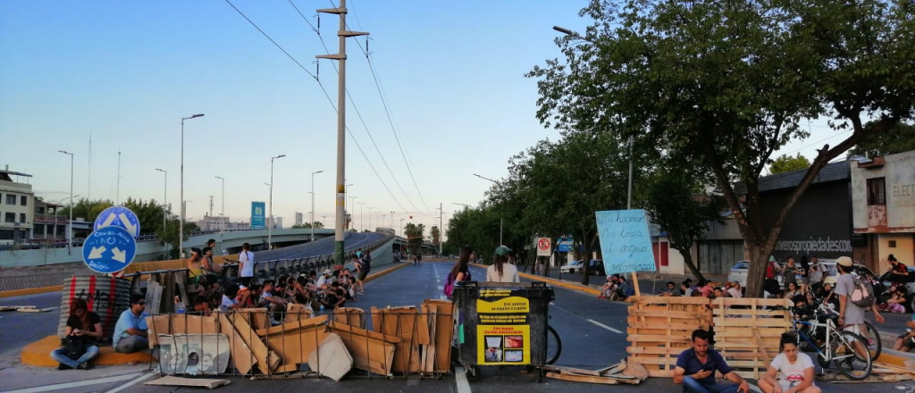 Imputarán a los que están cortando las rutas