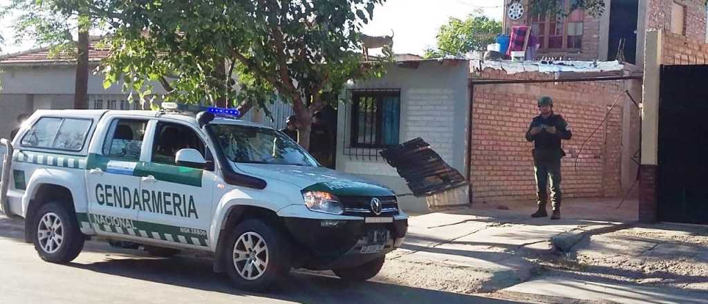 Gendarmería detuvo a dos personas en un operativo anti drogas