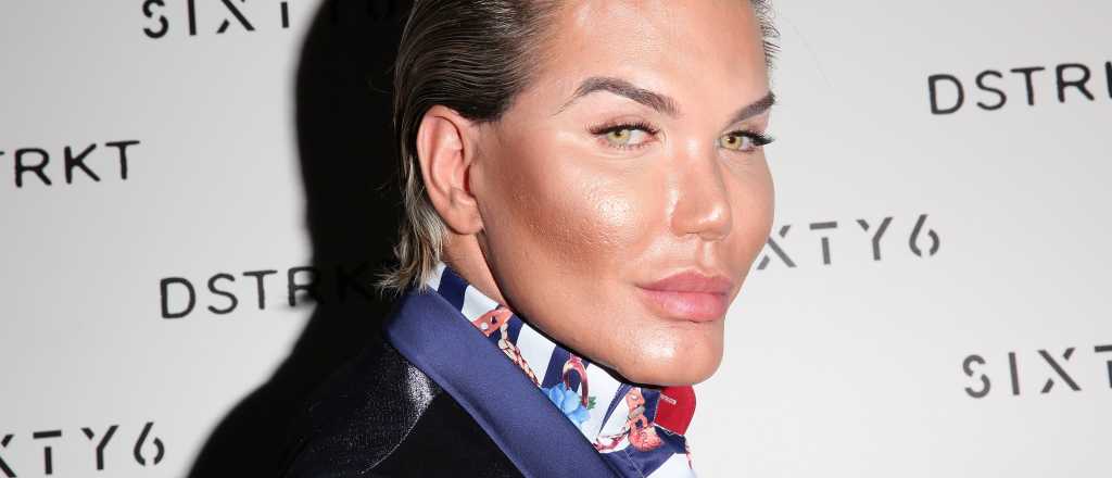 Rodrigo Alves, el "Ken Humano", ahora es Barbie