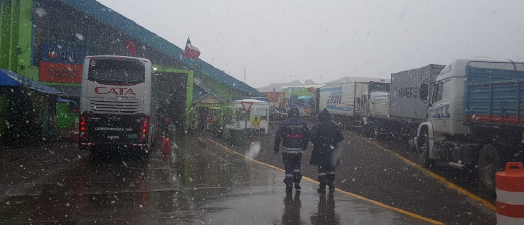 Fuerte tormenta en Alta Montaña y advertencias por desborde de ríos 