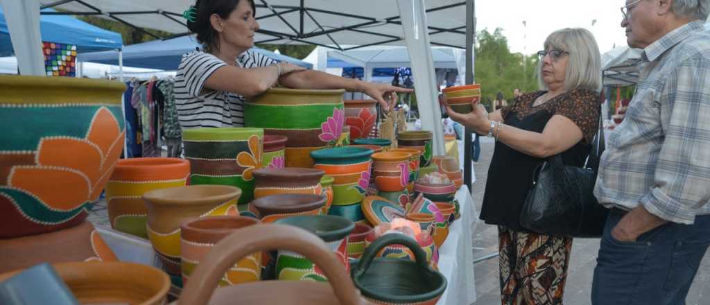 El Parque San Martín abre un nuevo paseo de artesanos