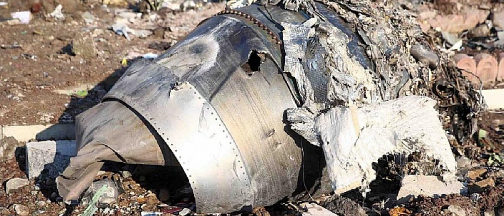 Video: fueron dos los misiles que Irán lanzó contra el avión ucraniano