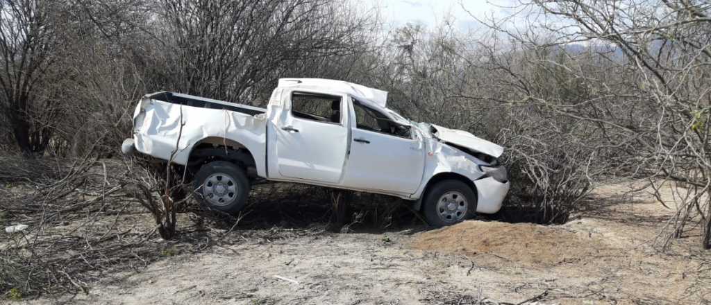 Una mujer falleció en un vuelco en Santa Rosa