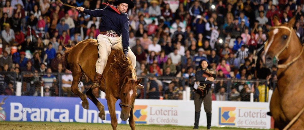 Proteccionistas en contra del festival Jesús María por maltrato animal