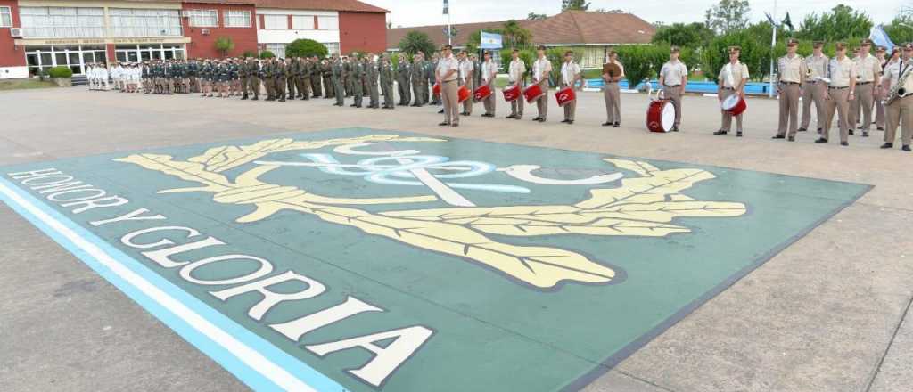 ¿Frederic ordenó sacar los sables del emblema de Gendarmería?