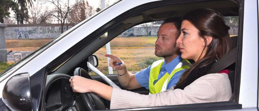 El precio del trámite para sacar el carnet de conducir se duplicó: cuánto sale