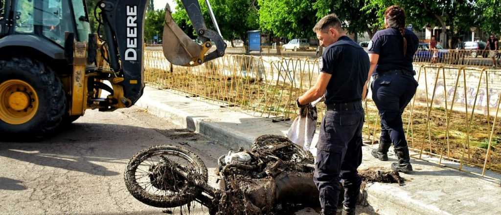 Hallaron el cadáver del motociclista arrastrado por el agua en Tupungato