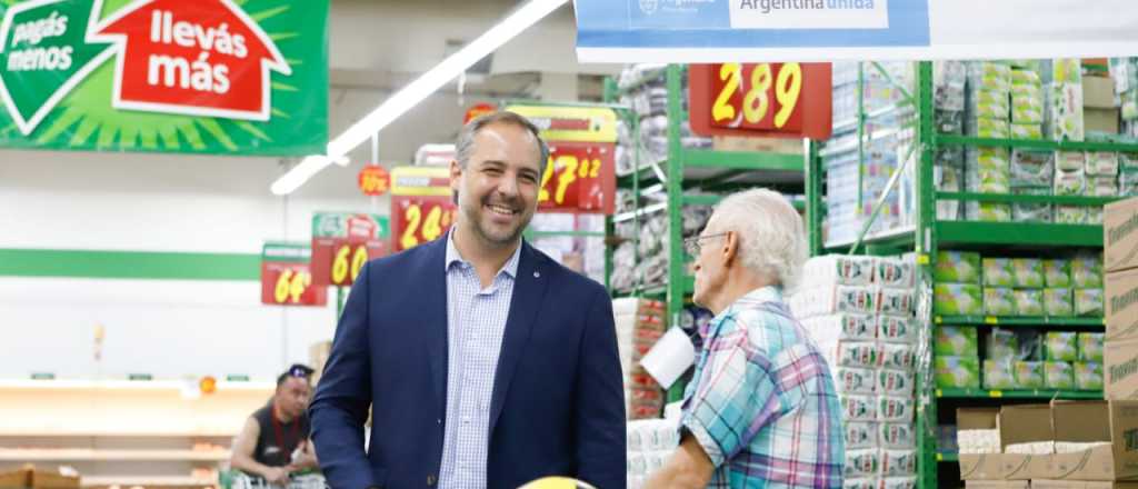 El intendente de Maipú salió a controlar los Precios Cuidados