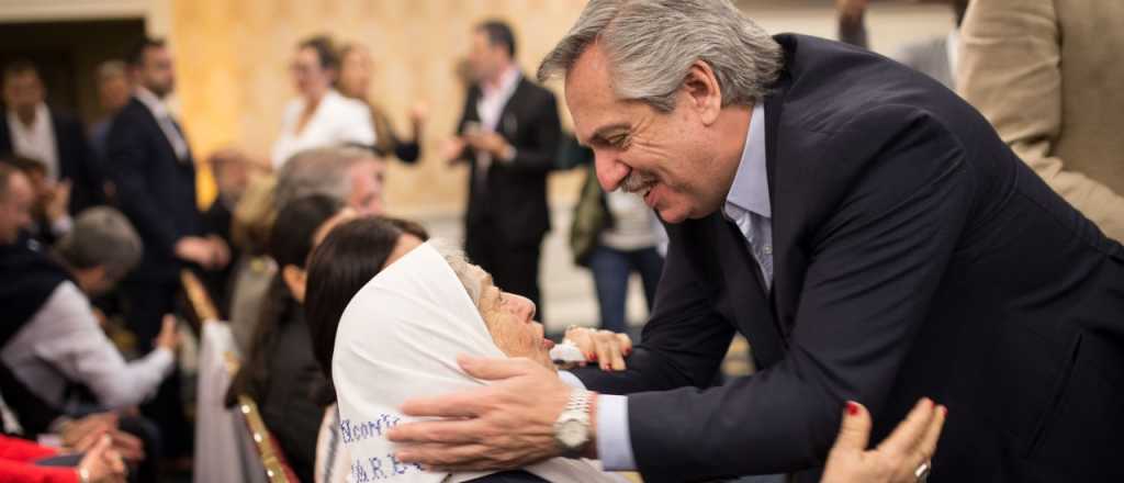 Para Hebe de Bonafini, Alberto "hace todo mal"