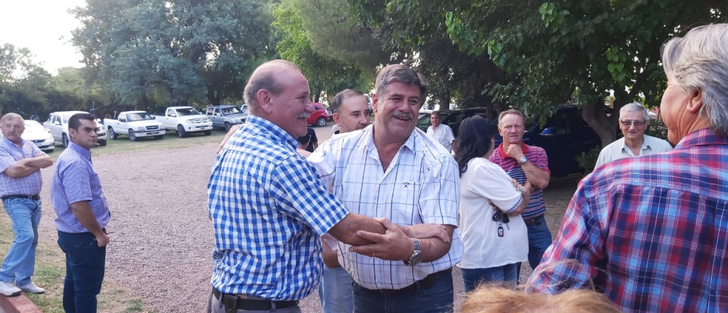 Abed visitó a bodegueros del Este para explicarles el Plan Vitivinícola