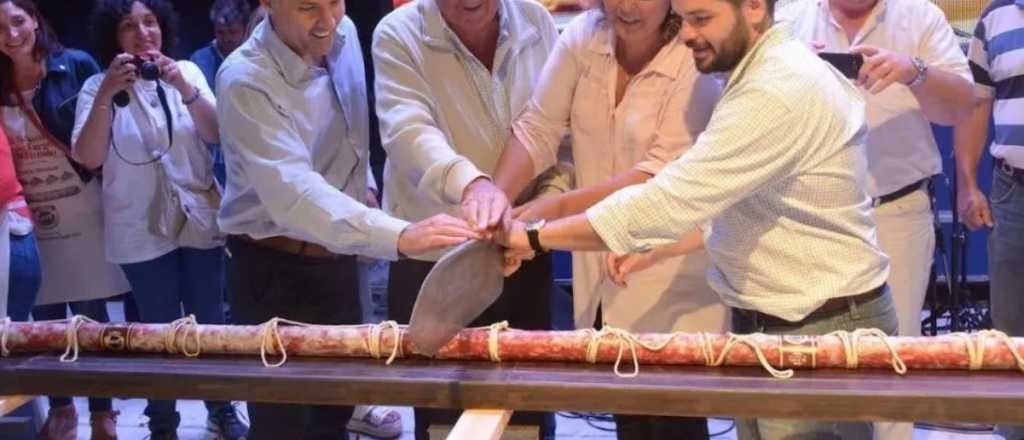 En Tandil presentarán un salame más alto que la estatua de la Libertad