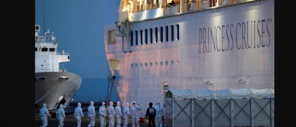 Ya son más de 200 los casos de coronavirus en el crucero en cuarentena