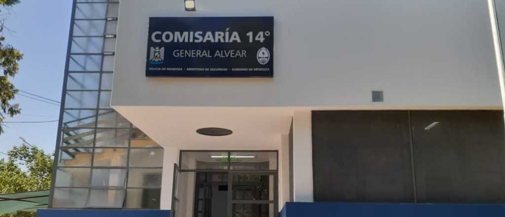 Desvalijaron la casa de una mujer en General Alvear en media hora que se ausentó