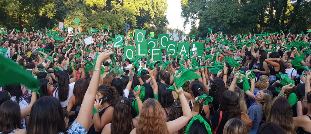 No la tomaron en un trabajo por ser "pañuelo verde" 