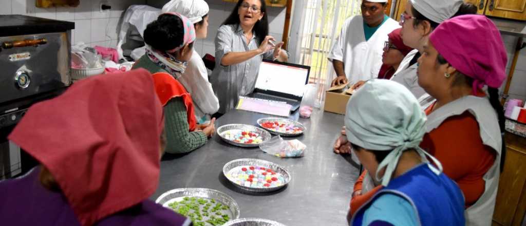 Godoy Cruz reanuda los cursos de manipulación de alimentos