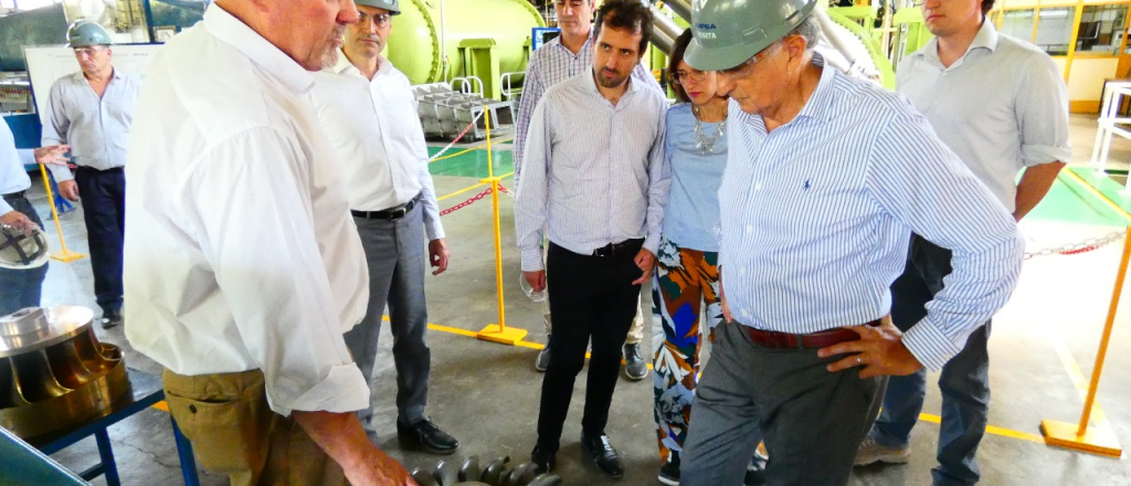 El presidente de la UIA visitó IMPSA en Mendoza