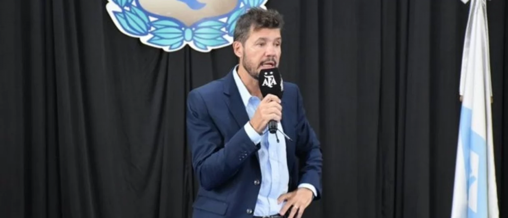 Tinelli: "Como hay gente que va al country, nosotros la pasaremos en Esquel"