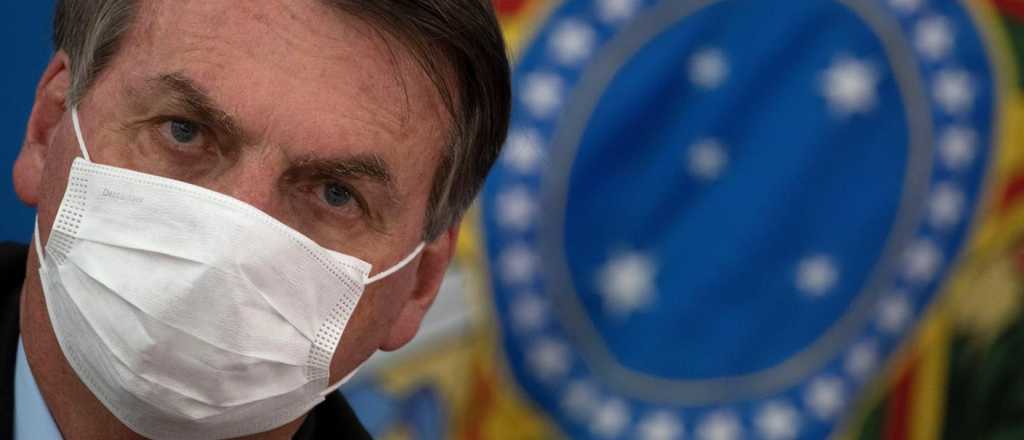 Bolsonaro le pidió a la población "dejar de hibernar" y volver a trabajar