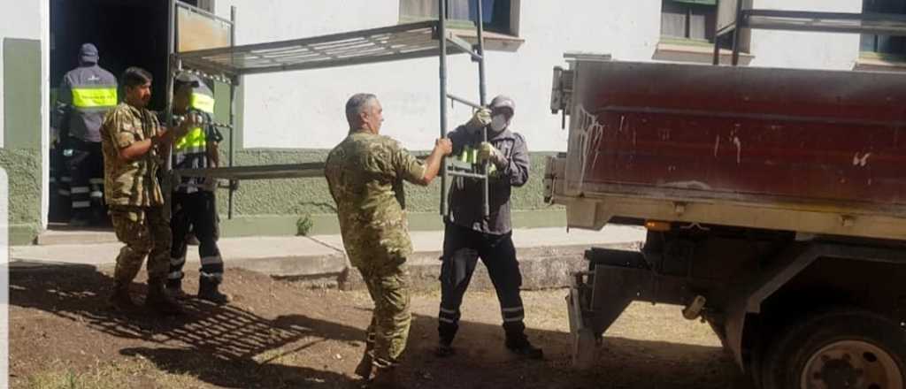 El Liceo Militar prestó camas y colchones para el Hospital Notti