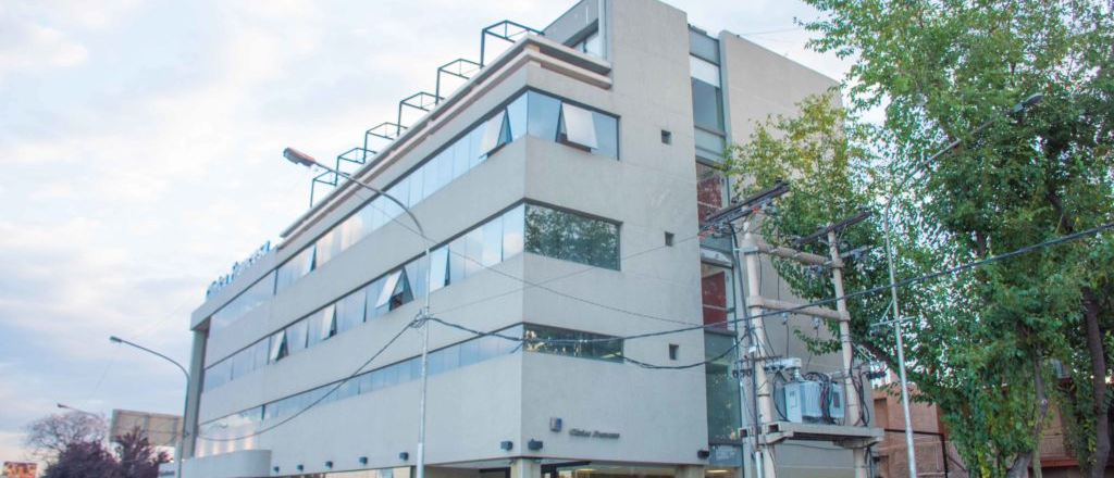 Piden a los trabajadores de la salud denunciar casos de discriminación