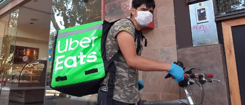 Uber Eats dejará de funcionar en la Argentina