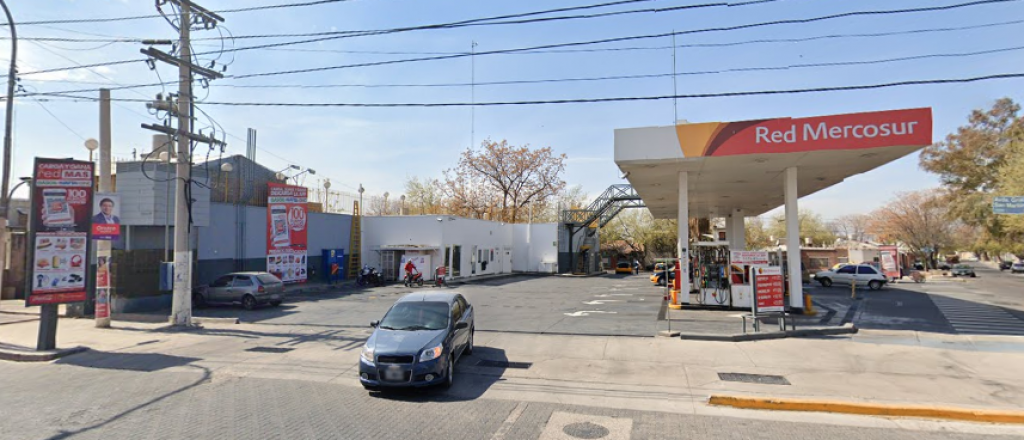 Robaron en una estación de servicio de Las Heras