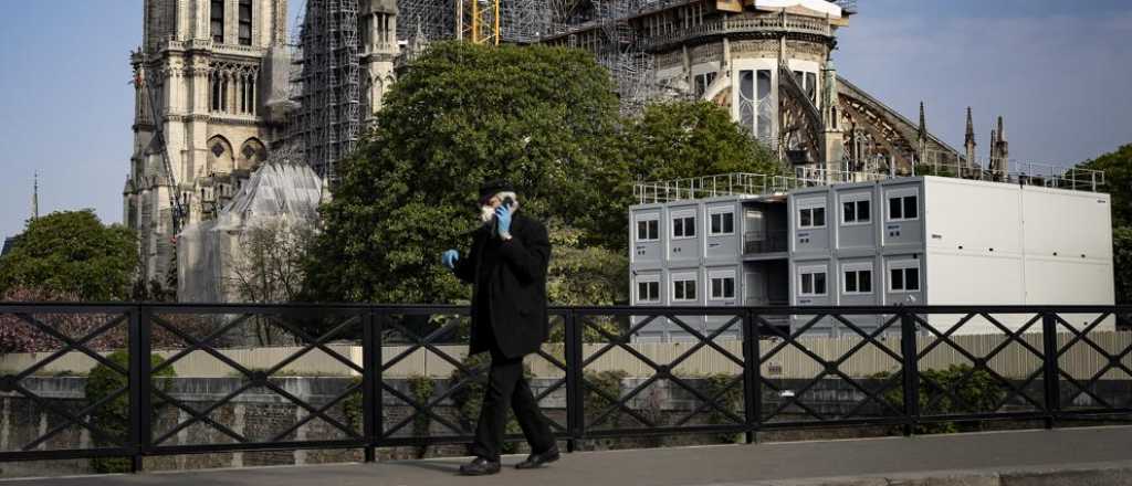 Francia estiró la cuarentena, luego de registrar 15.000 muertos