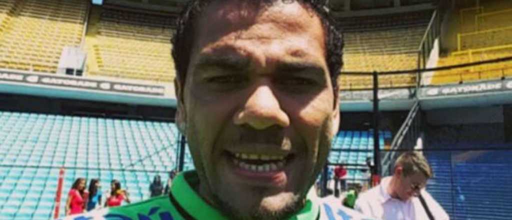 Dani Alves y su deseo de terminar su carrera en Boca