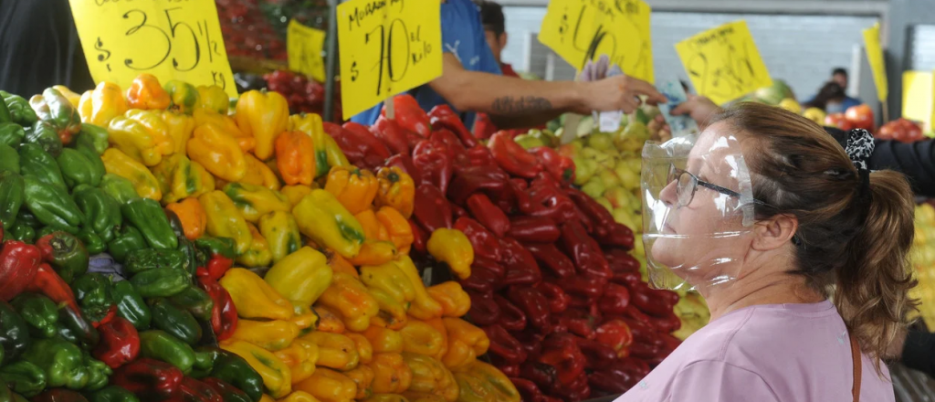 Advierten que en marzo los alimentos siguen con una fuerte suba