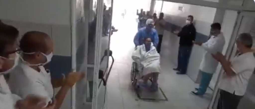 Video: una mendocina salió de terapia por coronavirus y emocionó a todos