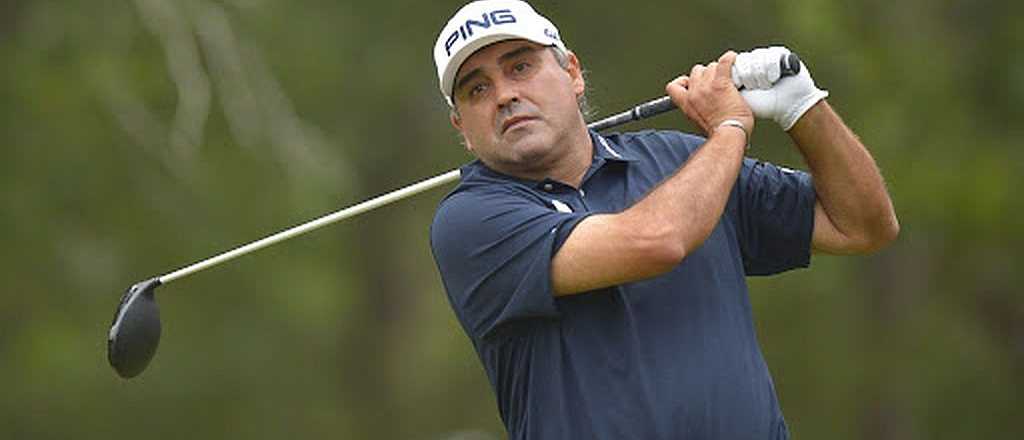 Piden la detención del golfista Ángel Cabrera por violencia de género