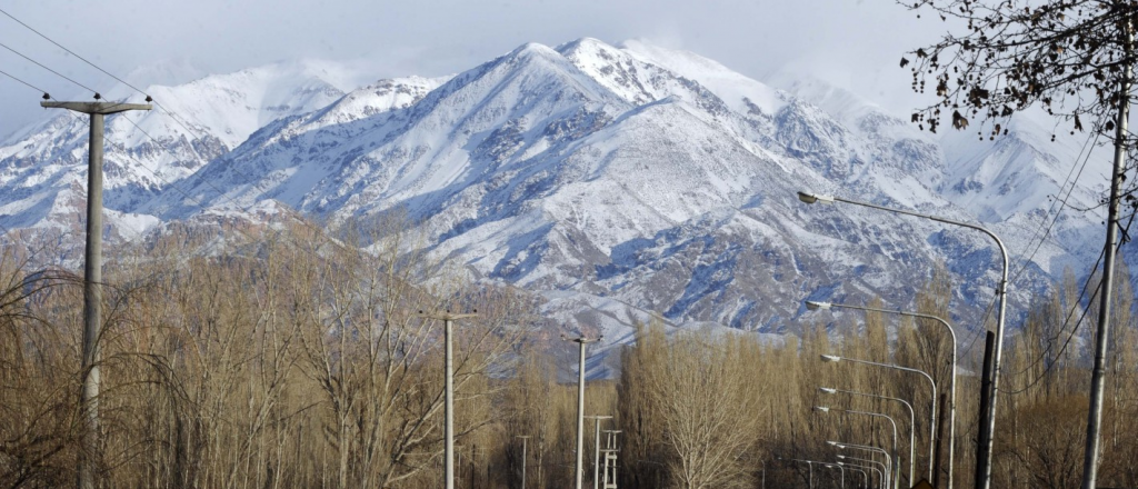 Desciende la temperatura y habrá Zonda en la precordillera de Mendoza