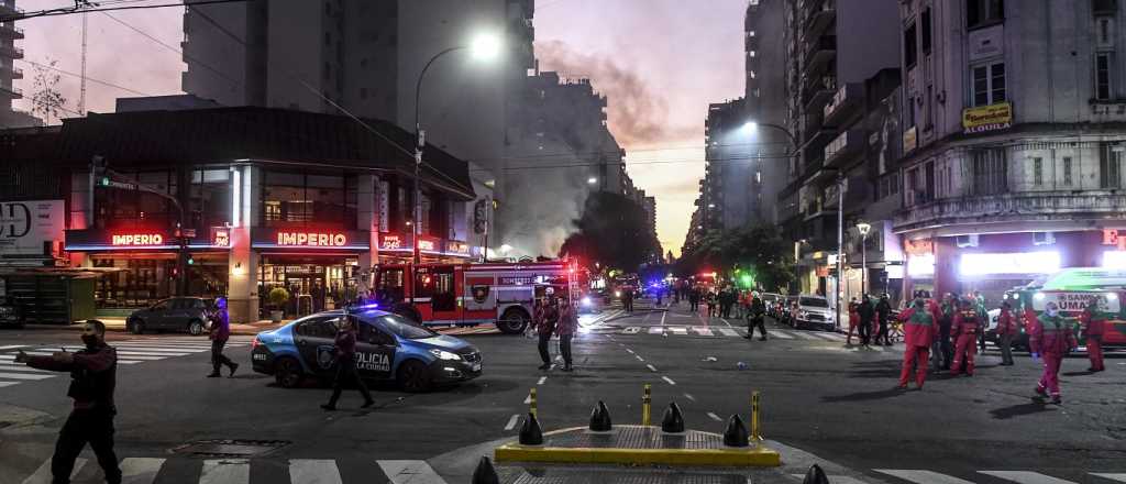 Hubo dos explosiones más en la perfumería donde murieron los bomberos