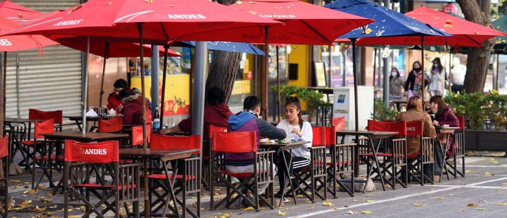 Suarez anunció que sigue el distanciamiento social en Mendoza hasta fin de mes 