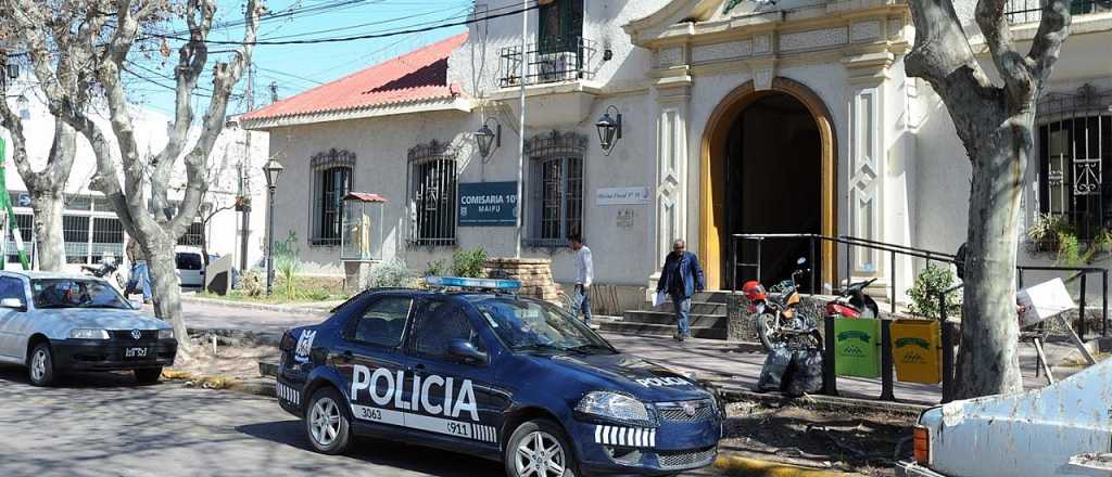 Encontraron ahogado en un canal a un joven que era buscado en Maipú