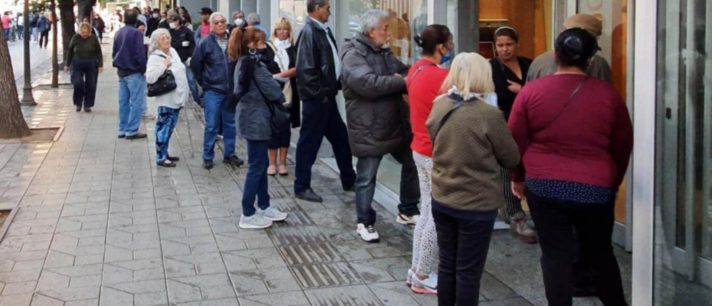 ANSES no pagará el IFE durante el feriado puente para no saturar los cajeros