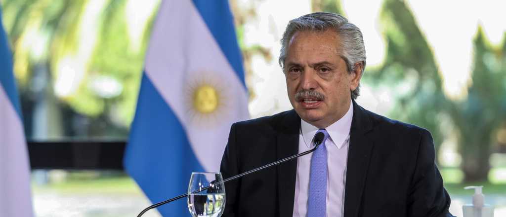 "Chiques, no salgan", pidió el Presidente a los jóvenes