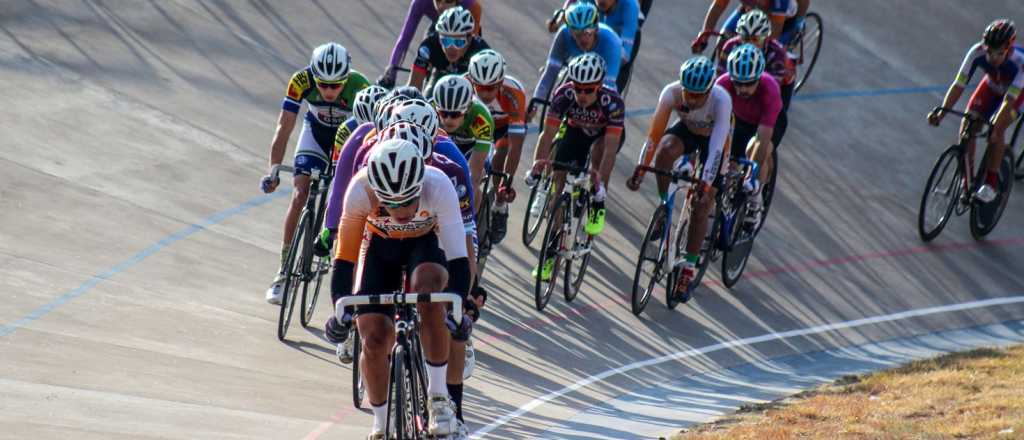 Mendoza reabrirá el velódromo y la pista de atletismo, con protocolos