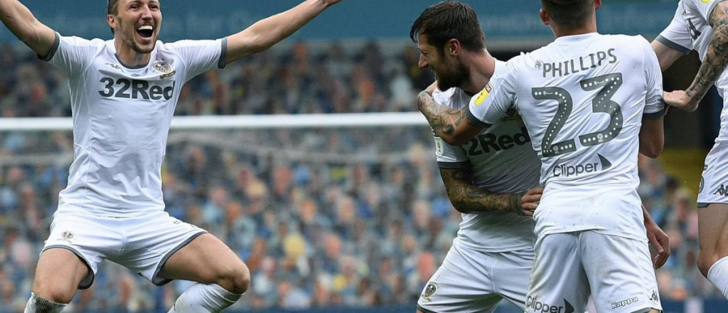 El Leeds de Bielsa ganó un partido clave y quedó a un paso del ascenso