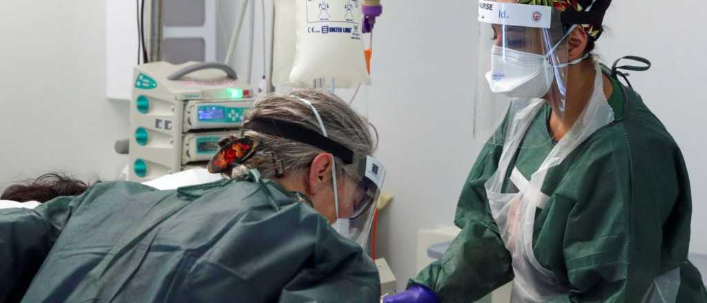 El Gobierno comenzó con el pago del bono del personal de Salud