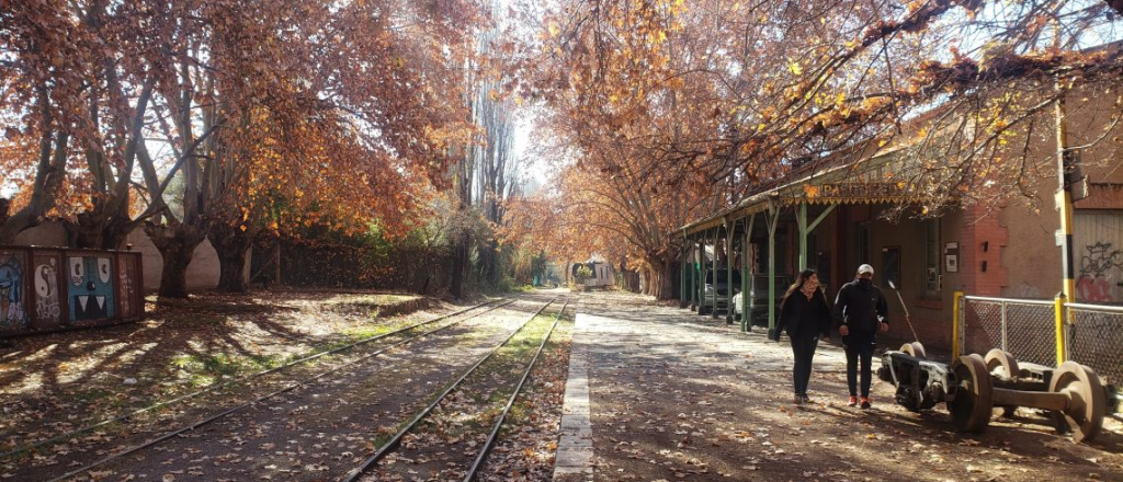 Trote al pasado: el circuito que te lleva a la histórica estación de trenes de Chacras