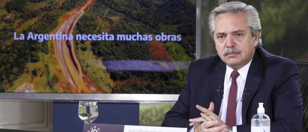 Fernández dijo que "el sueño era ver al país en pie, pero apareció la pandemia"